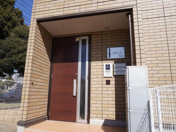 エントランス　エントランス