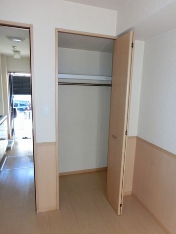 その他設備　収納スペースあります