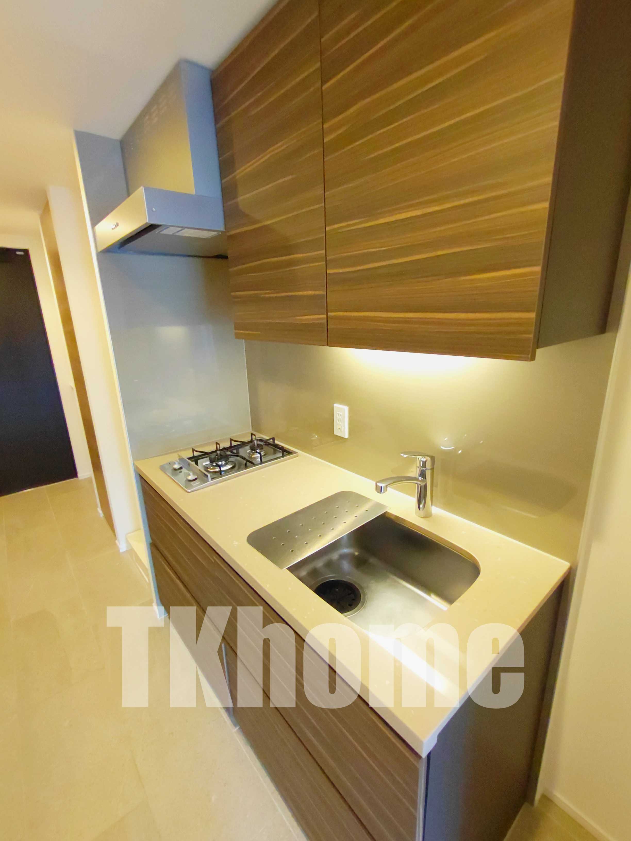 キッチン　2口ガスシステムキッチン（同マンション別室・参考写真）