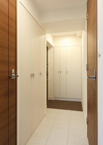 玄関　別部屋参考写真