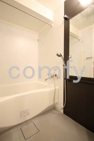 バス・シャワールーム　バスルーム