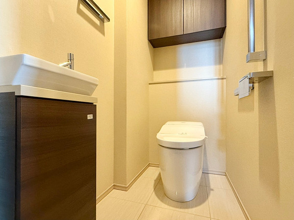 トイレ　別部屋参考写真