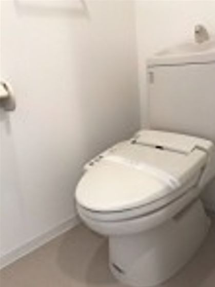 トイレ　※同仕様写真