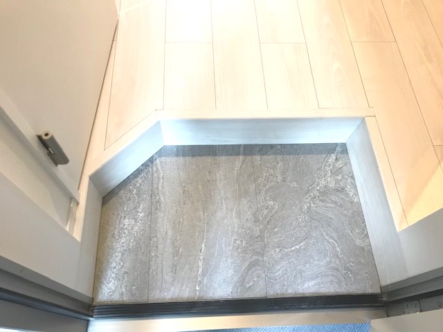 玄関　※同シリーズ物件の写真です。