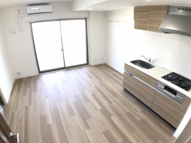 居室・リビング　エアコン付きで初期費用を抑えたい方にもおすすめです。