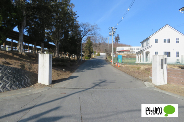 中学校　金ケ崎町立金ケ崎中学校（中学校）まで2801m