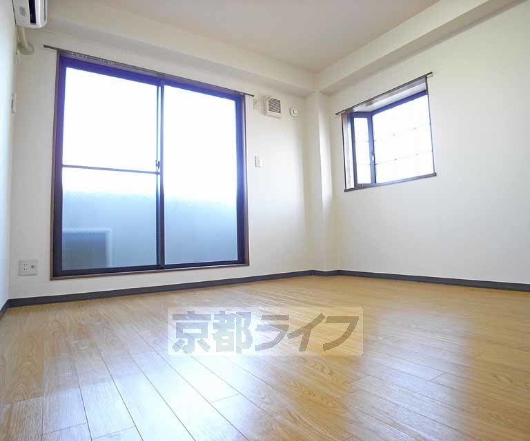 その他部屋・スペース　広い室内です。