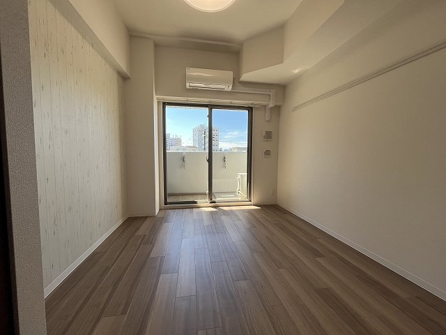 居室・リビング　広々としたリビングです