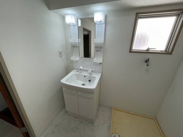 洗面設備　※別号室の写真使用中