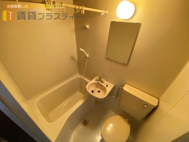 バス・シャワールーム　一日の疲れを癒しましょう