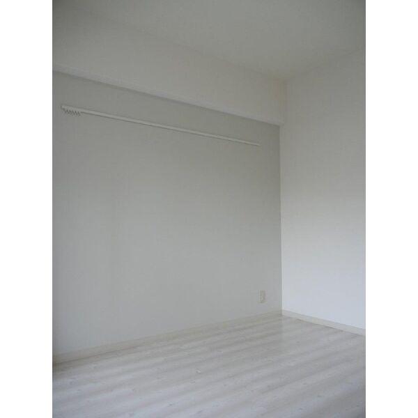 居室・リビング　光ファイバー対応！