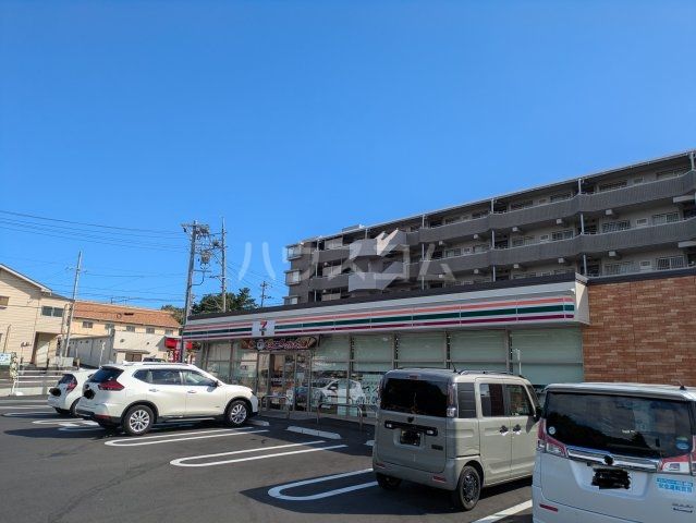 コンビニ　セブンイレブン 清水草薙店（コンビニ）まで268m