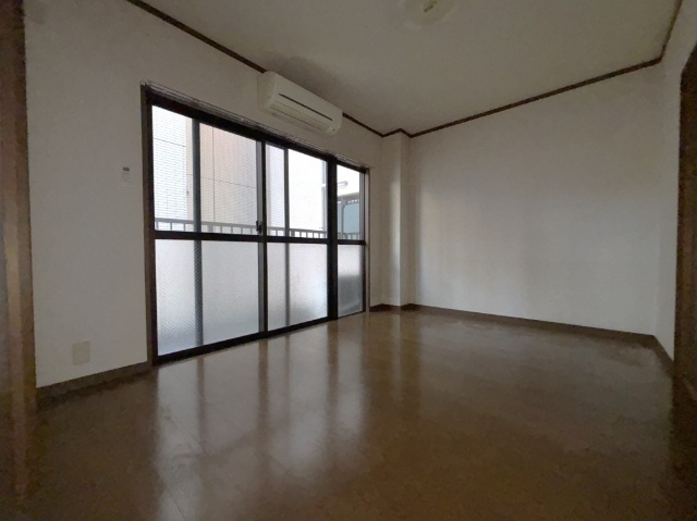 居室・リビング　同一タイプ※備品は除く