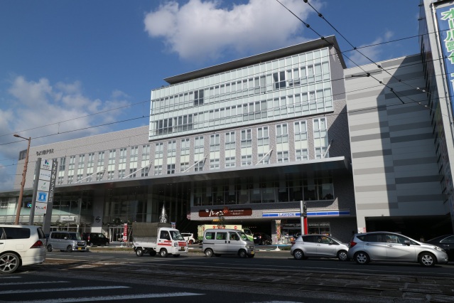 コンビニ　ローソンちより街テラス店（コンビニ）まで203m