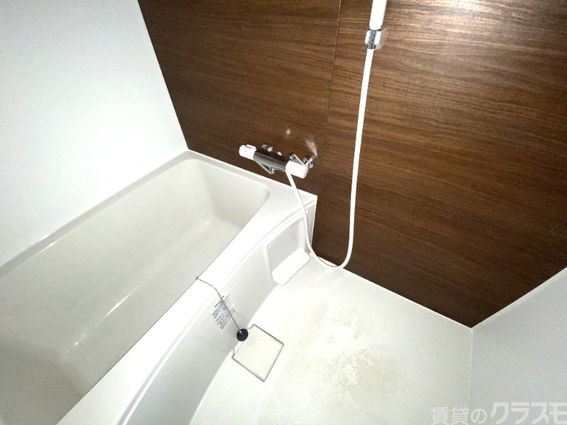 バス・シャワールーム　一日のお疲れをお取りください。