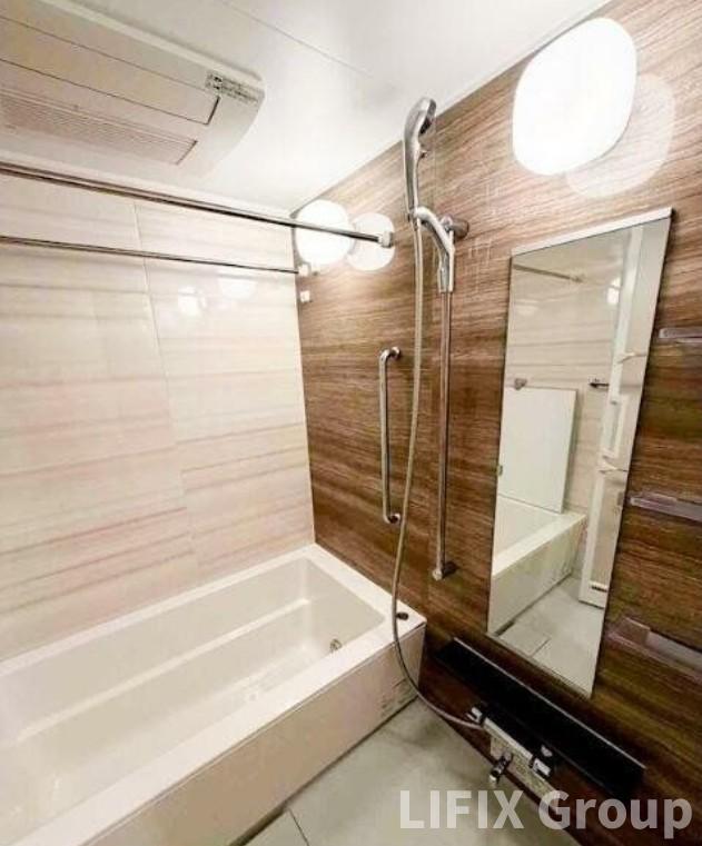 バス・シャワールーム　風呂