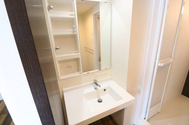 洗面設備　シャンドレで朝の準備バッチリ！