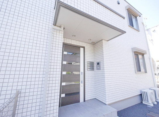 エントランス　【人気のキッチンカウンタータイプ♪】おすすめ物件！