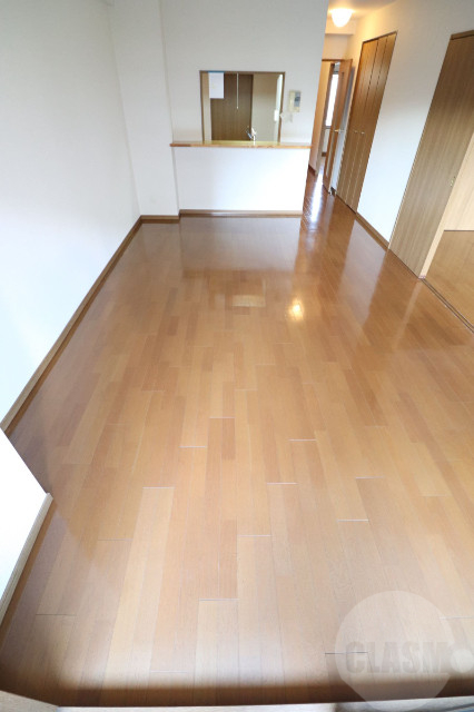 居室・リビング　明るいお部屋です