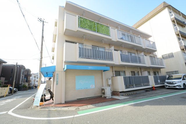 建物外観　敷地内駐輪場あり！