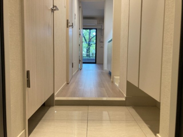玄関　別部屋参考写真