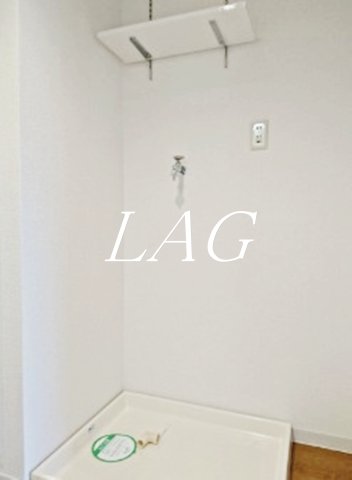 その他設備　室内洗濯置き場です。
