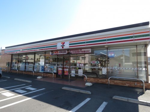コンビニ　セブンイレブン川越石原町1丁目店（コンビニ）まで984m