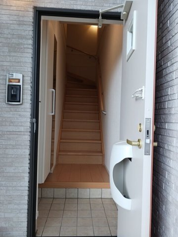 玄関　毎日通る玄関はこちらです
