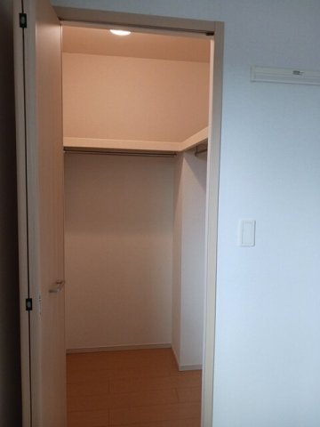 収納　たっぷりとした収納スペースです