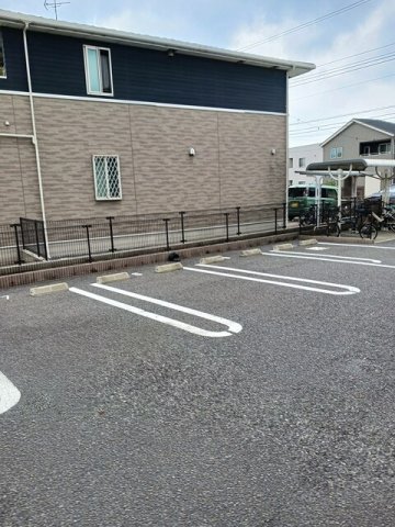 駐車場　駐車スペースもあります