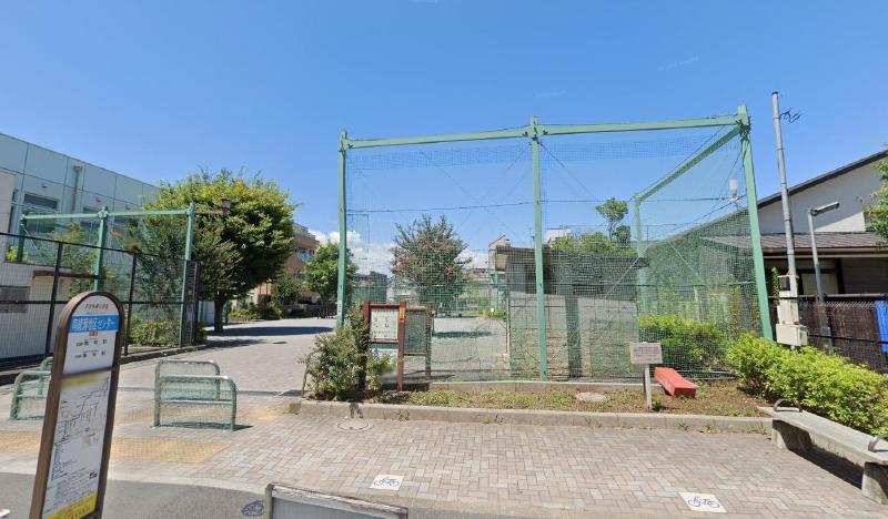 公園　小菅めぐみ公園（公園）まで400m