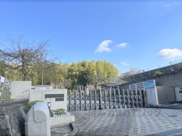 幼稚園・保育園　木津川市立木津保育園（幼稚園・保育園）まで2700m