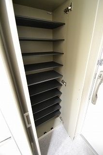 玄関　下足入れ