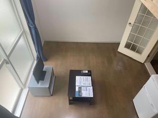 居室・リビング　備品や設備仕様は号室等により異なるため現地をご確認ください。