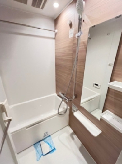 バス・シャワールーム　別部屋参考写真