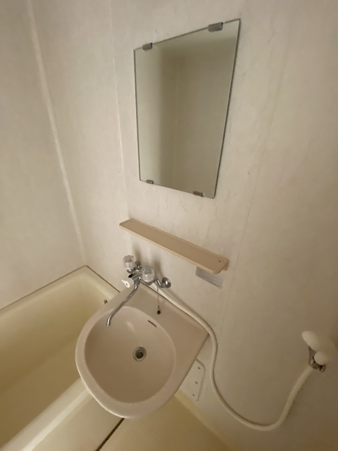 洗面設備　お手入れはここで。