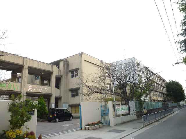 小学校　西宮市立　鳴尾北小学校（小学校）まで249m