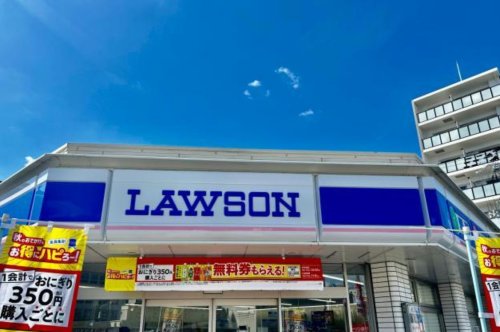 コンビニ　ローソン 福沢町店（コンビニ）まで373m