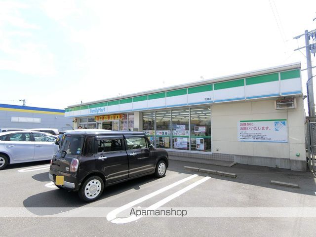 コンビニ　ファミリーマート花棚店（コンビニ）まで452m