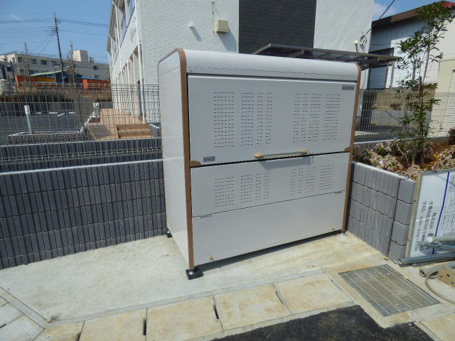 その他共有部分　ゴミ捨て場あり