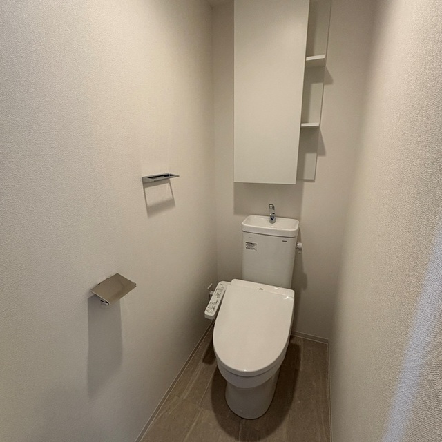 トイレ　※写真は同タイプ住戸です。