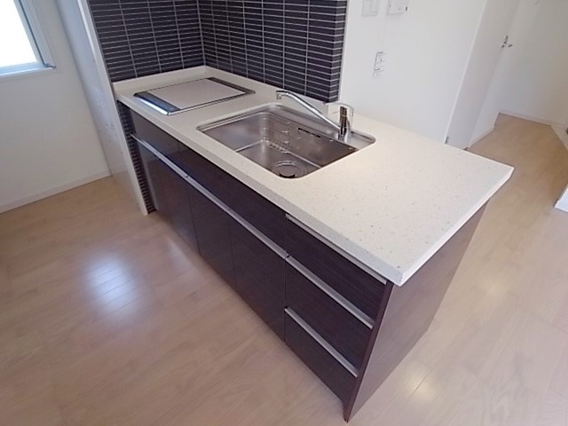 キッチン　2口IHシステムキッチン