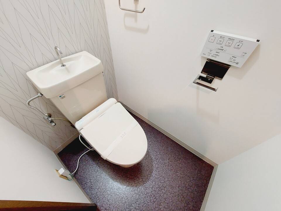 トイレ　トイレ