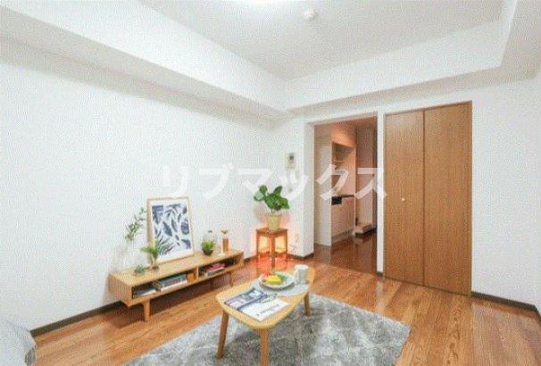 居室・リビング　家具等付帯しません