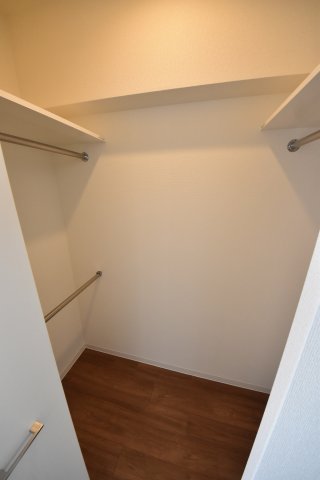 収納　実際見たらとても広いです☆