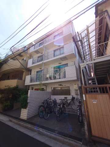 建物外観　ヴィレッジ・１