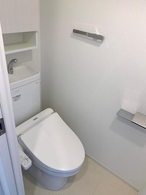 トイレ　シンプルで使いやすいトイレです