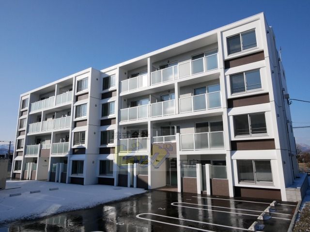 建物外観　Ｗｉ－Ｆｉ付きインターネット無料導入のマンションです♪