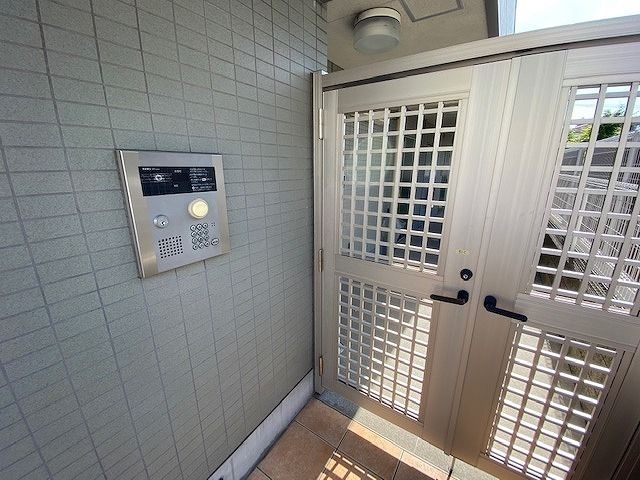 エントランス　エントランス