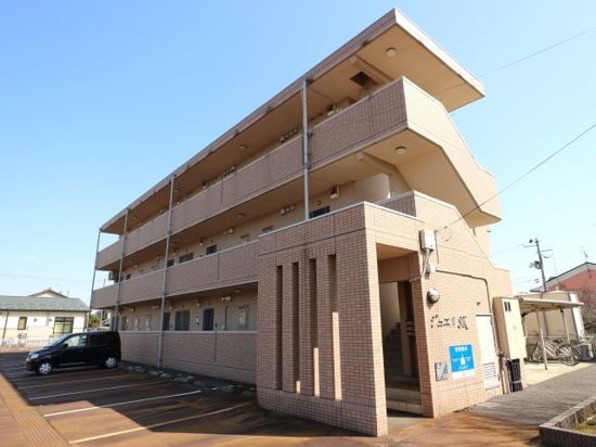 ＪＲ信越本線 新潟駅 バス乗車時間：75分 最寄りバス停で下車 徒歩9分 築21年